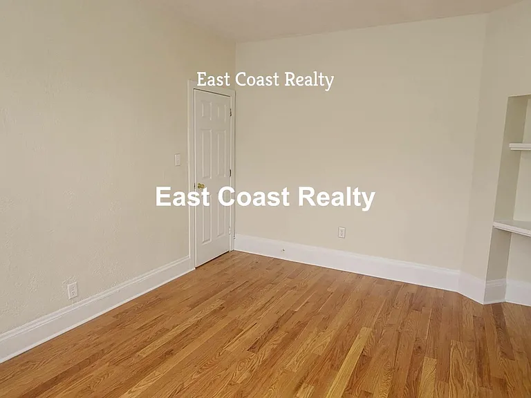 7 Mount Hood Rd #4 — Photo 10