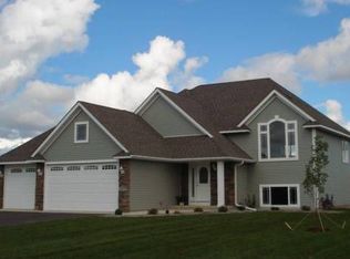 30075 Fox Run Rd, Stacy, MN 55079