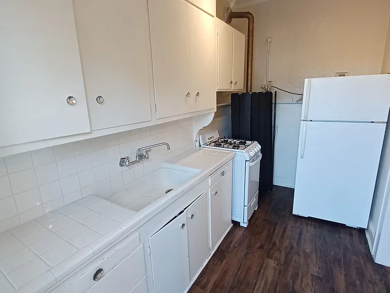 127 W Magnolia Ave #4 — Photo 18