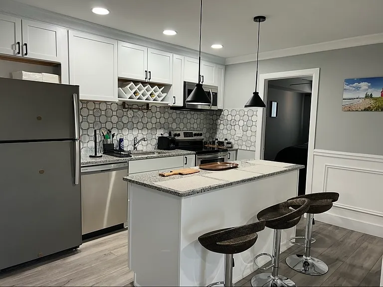 Axtell Dr — Photo 10