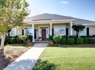 2250 Sterling Ct, Mobile, AL 36695