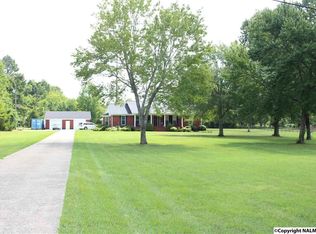 2452 Apple Grove Rd, Somerville, AL 35670