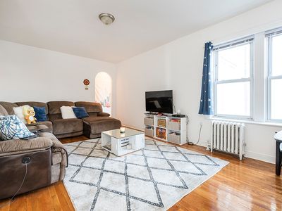 4514 43rd St APT 2C, Long Island City, NY, 11104