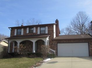 4018 Sturgis Dr, Cedar Falls, IA 50613