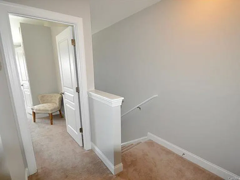 3661 Ascott Commons Ln SW — Photo 2