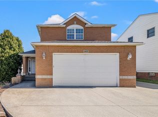 1407 Bellview St, Wickliffe, OH 44092