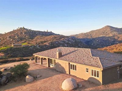 12864 Vineyard Crest Pl, Lakeside, CA, 92040