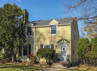 2171 Berkeley Ave, Saint Paul, MN 55105