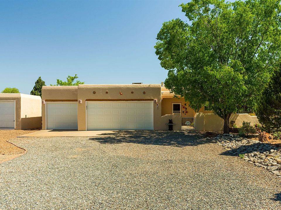 1st image of 140 Tierra Encantada