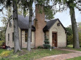 171 Poteet Ave, Inverness, IL 60067