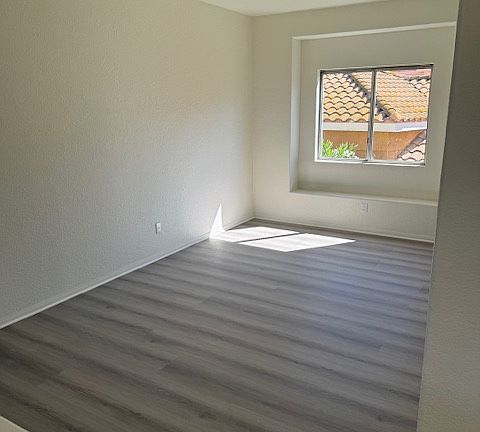 Upstairs bonus room- can be used as a playroom, home office, meditation space, exercise room, etc. The possibilities are endless!