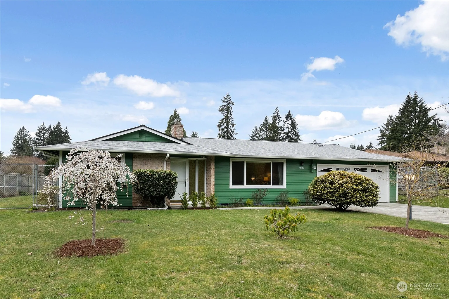 10810 110th Avenue SW photo 1