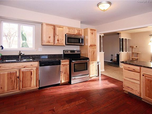 Kitchen with Granite Counter Tops