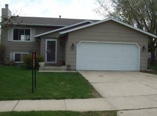 3704 10th Ave SW, Rochester, MN 55902