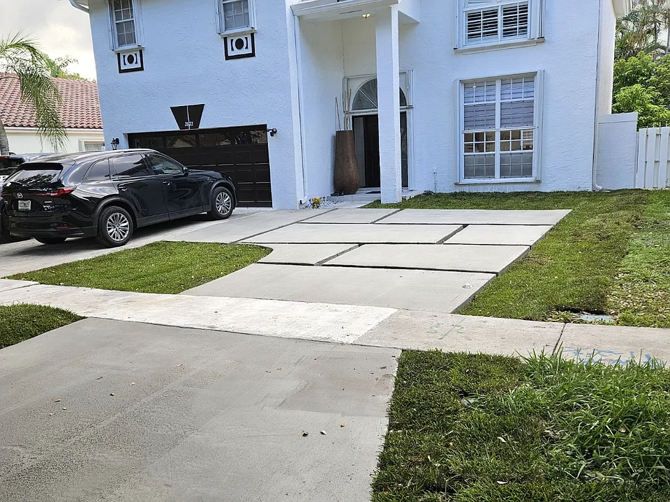 2822 Cayenne Ave
