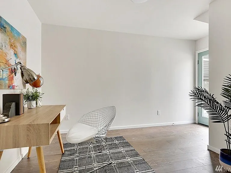 5447 Fauntleroy Way SW #A — Photo 12