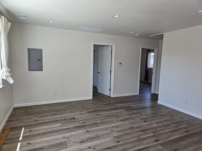 15396A Edgemoor St — Photo 8