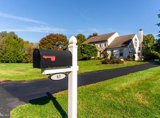 61 Paddock Cir, Spring City, PA 19475