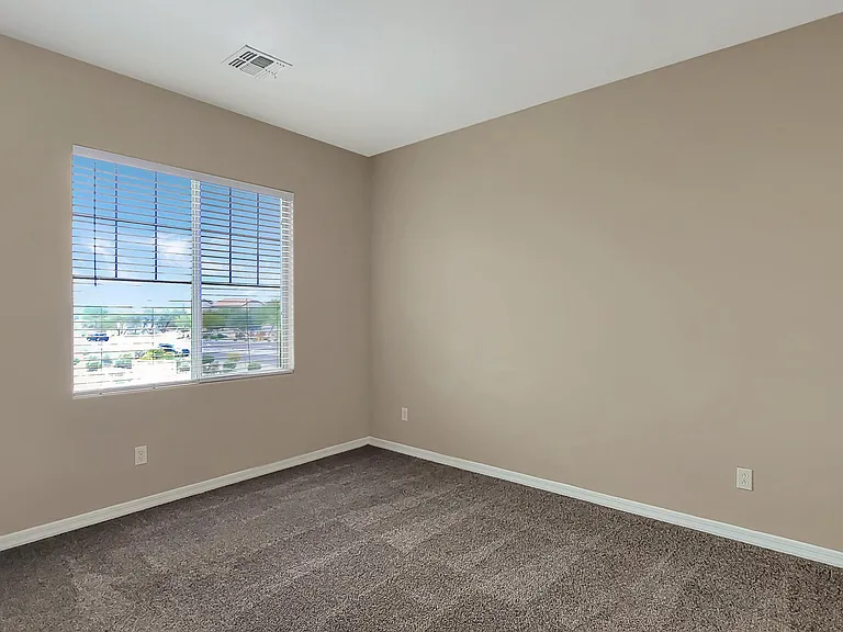9037 W Plum Rd — Photo 30
