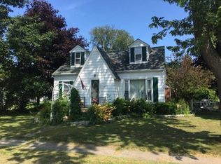 254 S 3rd St, Harbor Beach, MI 48441