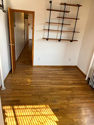 Rented by Warren T Real Estate Corp. | media 30