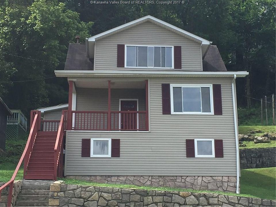 1st image of 406 Forest Cir