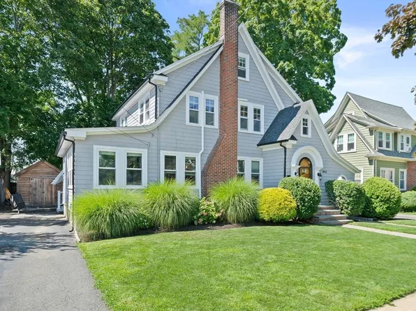 41 Theresa Rd, Quincy, MA 02169