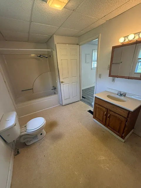 S 17th St, Mattoon — Photo 4