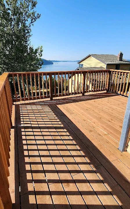 Private deck