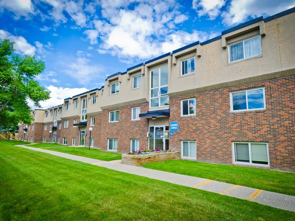 364 99th Ave SE, Calgary, AB T2J 0J7