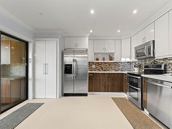 2nd image of 3370 Beau Rivage Dr #8B