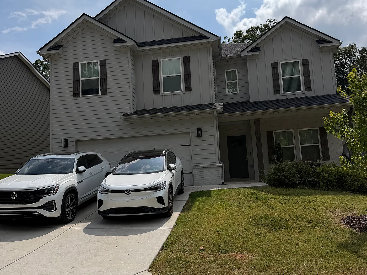 5 bed, 3250 sqft, $3,375 — Photo 3
