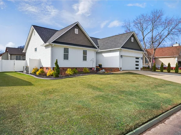 7 Fitzpatrick Ct, Fountain Inn, SC 29644