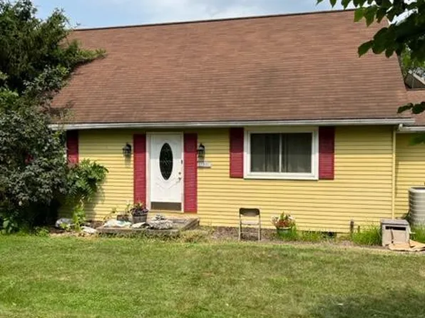 750 School House Plz, Annville, PA 17003