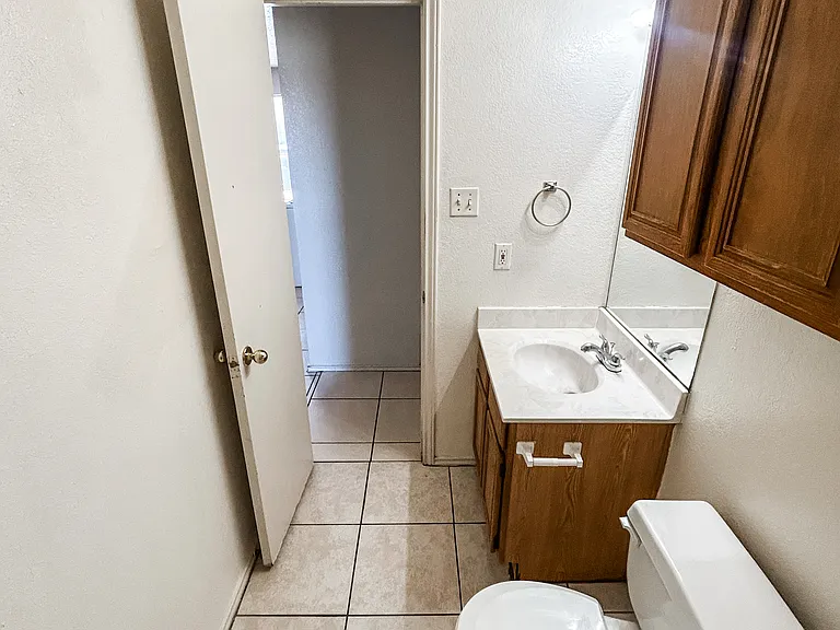 1808 Windward Dr #B — Photo 13