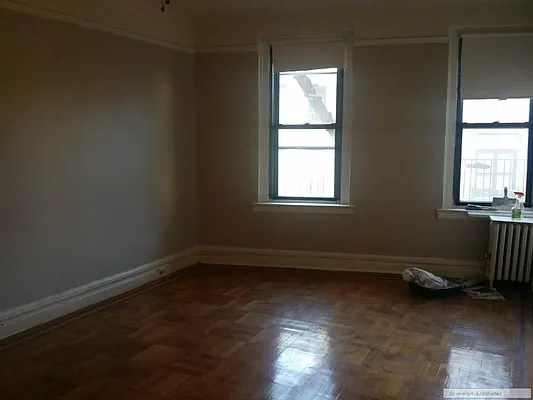 Rented by Sovereign Associates | media 23