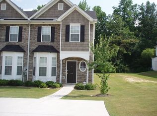 1740 Camden Forrest Trl, Riverdale, GA