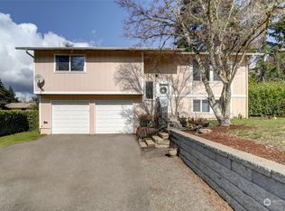 2950 Aegean Blvd NE, Bremerton, WA 98311