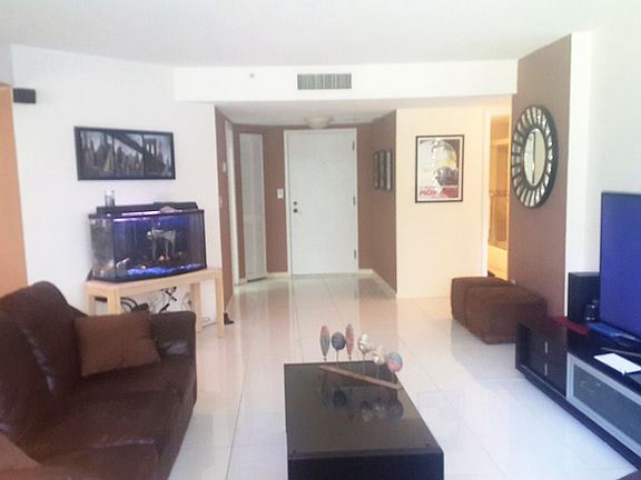 Light and Bright living room