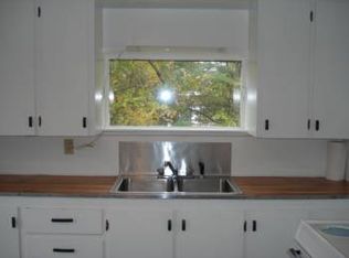 50 High St APT 2, Fairfield, ME 04937