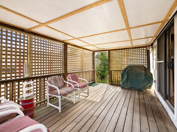 300 Nathan Ellis Highway #50, Mashpee, MA 02649