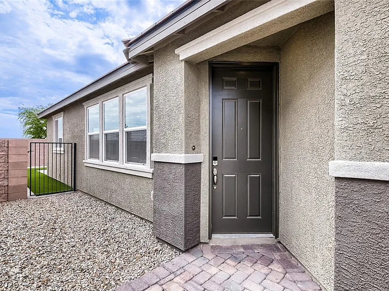 9576 Marsh Aster St — Photo 3