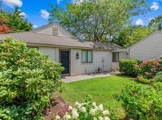 66 Mashie Cir, Mashpee, MA 02649