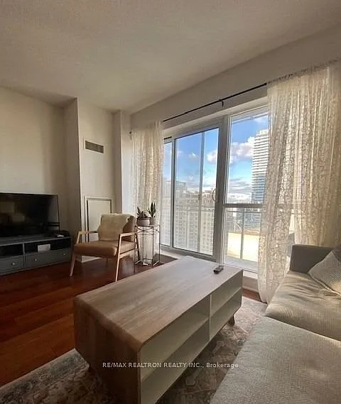 83 Redpath Ave #1411 — Photo 12