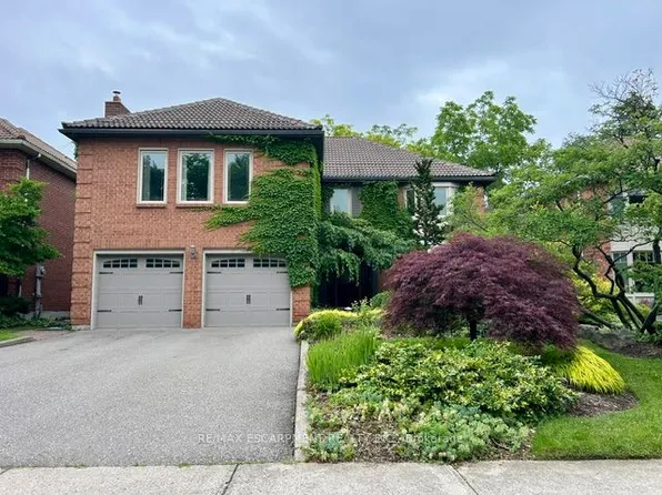 333 Claremont Cres, Oakville, ON L6J 6J9