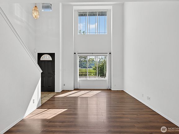 5th image of 12808 58th Avenue NE