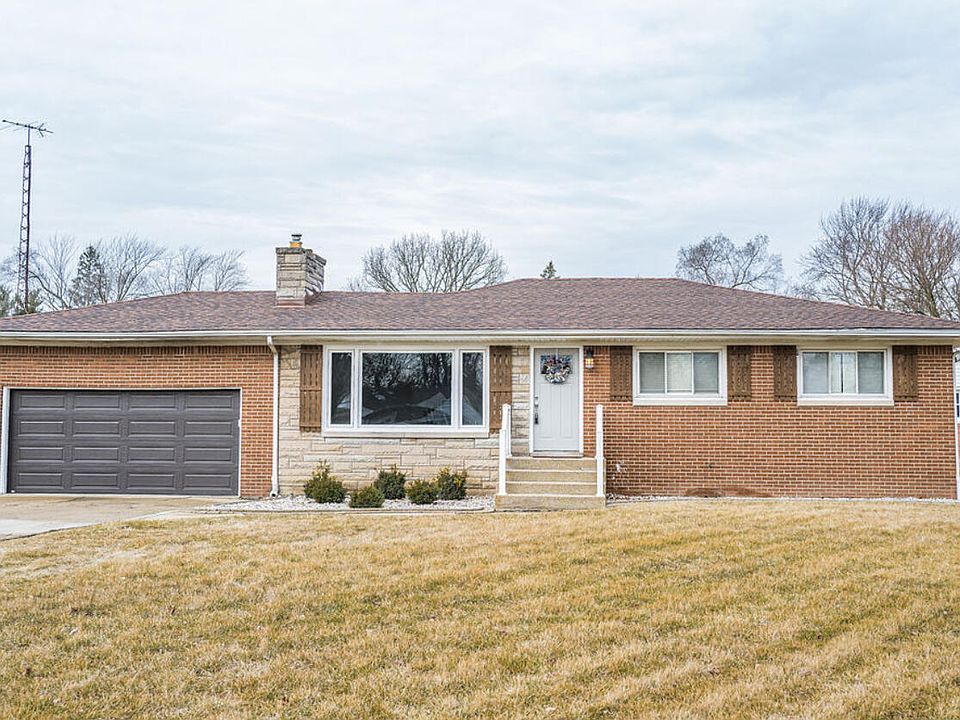 1st image of 1790 W 60th Pl