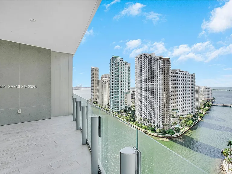 300 Biscayne Boulevard Way #2107 — Photo 11
