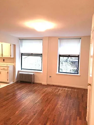 Rented by Oxford Property Group | media 17