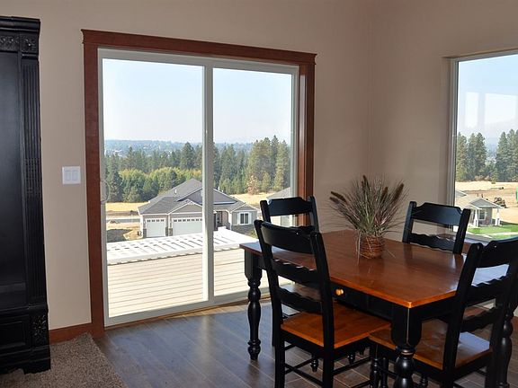 4th image of 2720 S Galway Ln